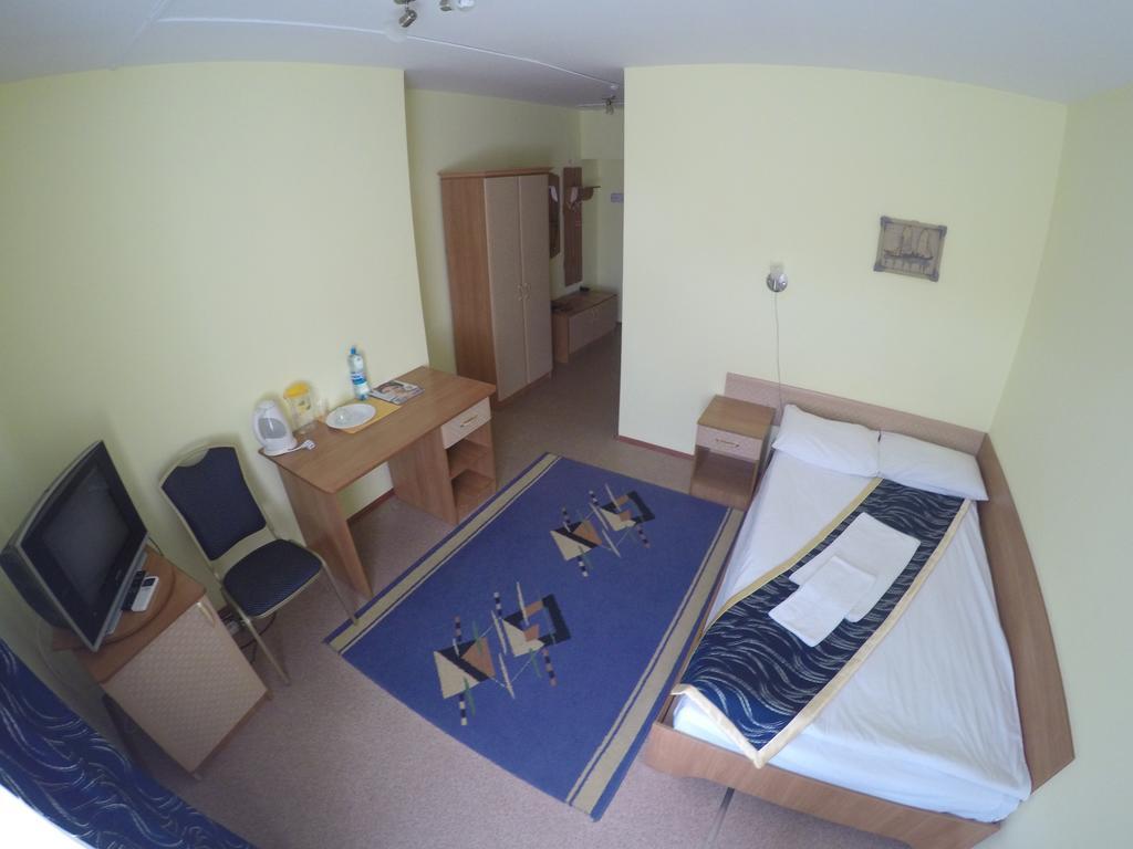 Kurmet Hotel Uralsk Pokój zdjęcie