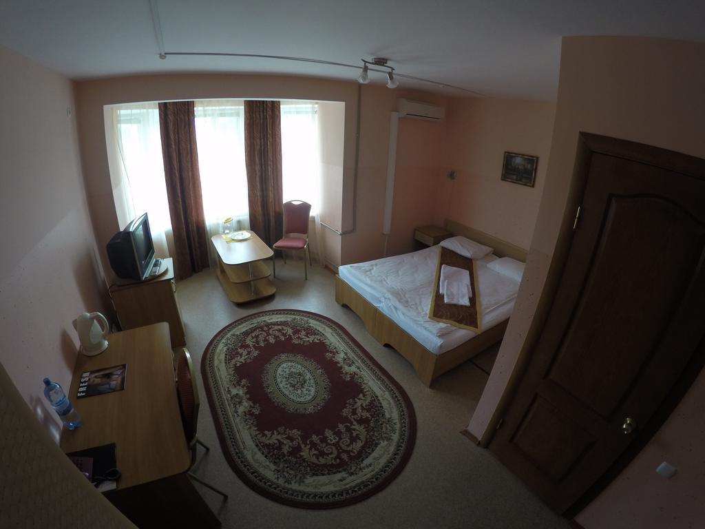 Kurmet Hotel Uralsk Pokój zdjęcie