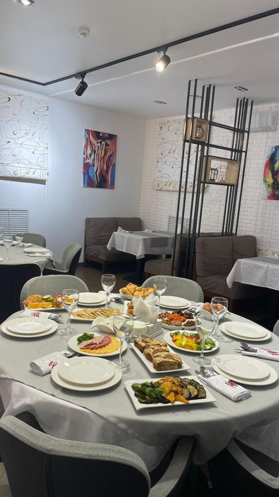 Kurmet Hotel Uralsk Zewnętrze zdjęcie
